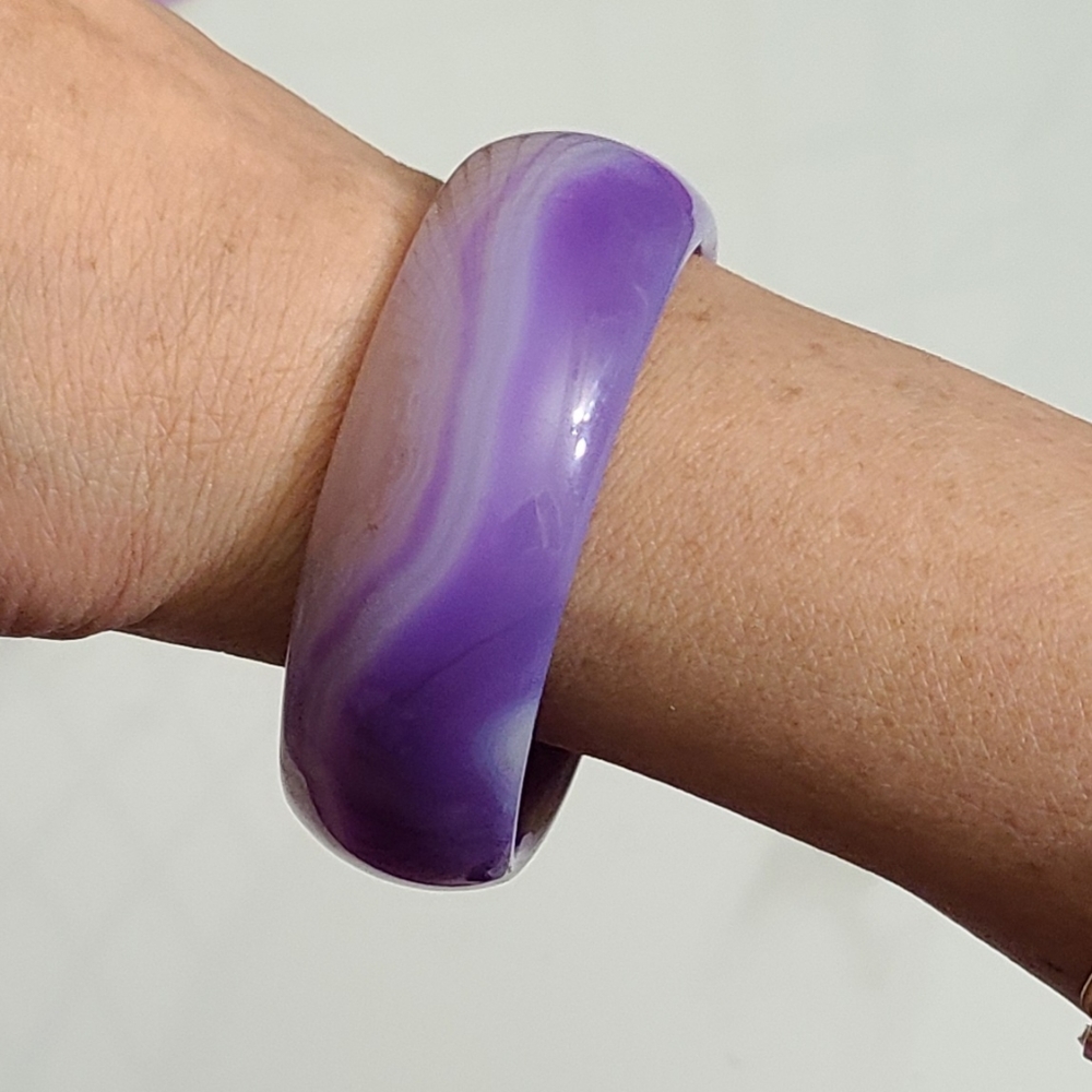 Wide Purple Lavendar Banded Agate Chalcedony Stone Bangle - 58.5mm